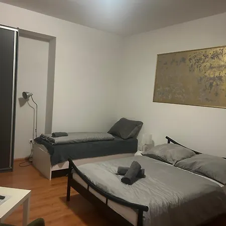 Plaza De Luxe 브라티슬라바